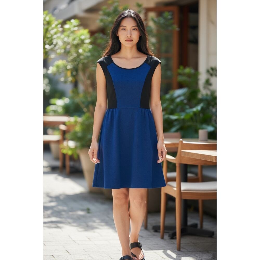 Blue and Black Dress By Speechless Size Medium - Picture 7 of 7